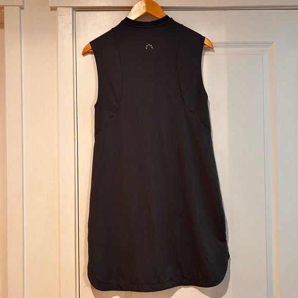 Varley Sleeveless Athletic Shift Mini Dress Athleisure Women's Size XS Gray - Picture 9 of 12
